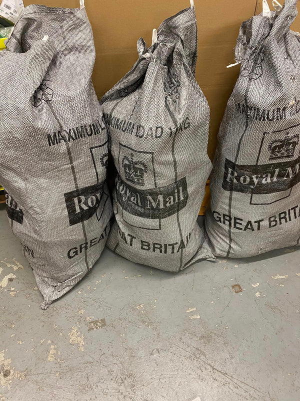 Royal Mail Undelivered Parcels - Joblot - Image 2