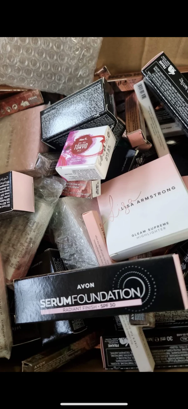 AVON Cosmetics Mix - Mystery Box - 100 Pcs Mix - Image 2
